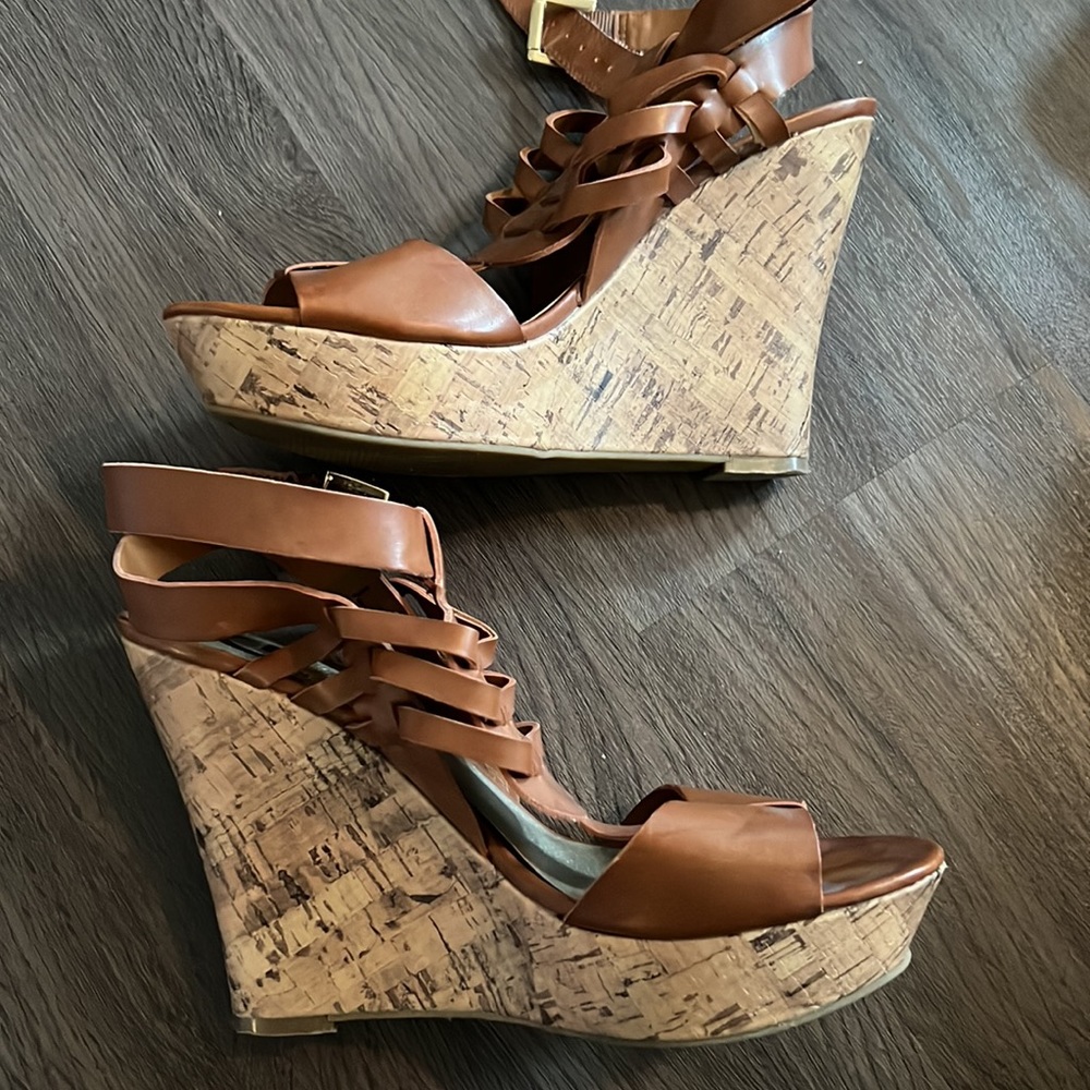Brown wedges - Picture 3 of 6